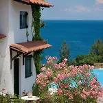 Glyfada Tatil parkı