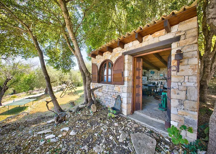 Glyfada Holiday park *