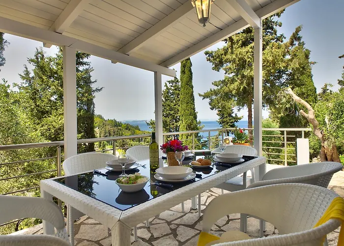 Glyfada Holiday park *